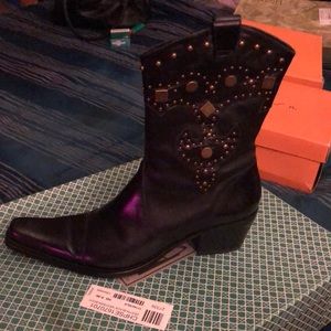 J Renee cowgirl boots size 8